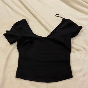 size 4 Lululemon align tee